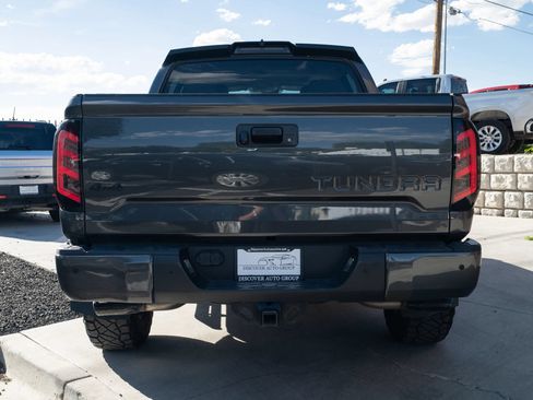 Used 2021 Toyota Tundra Limited w/ Limited Premium Package AWD/4WD image 6