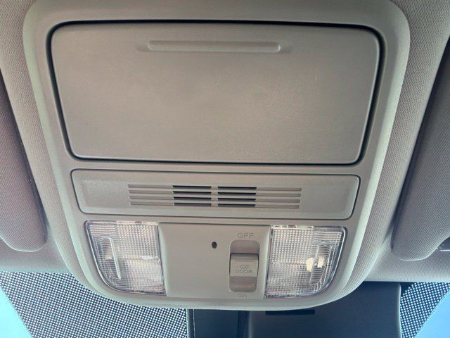 Used 2025 Honda Ridgeline Sport image 41