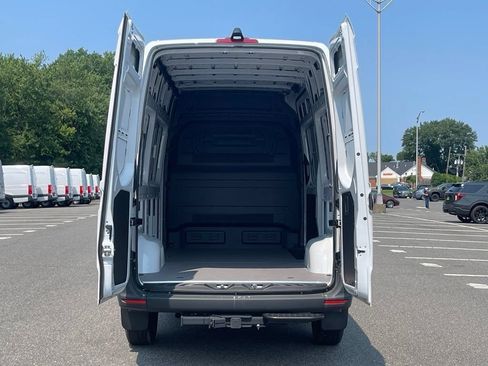 New 2025 Mercedes-Benz Sprinter 2500 image 5