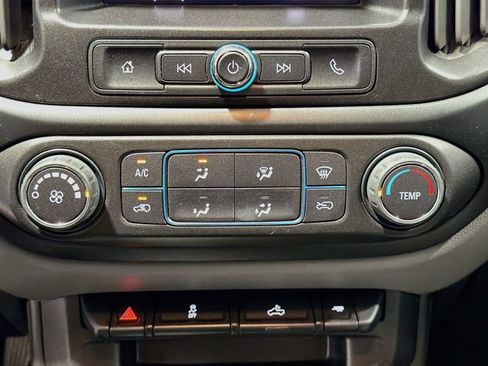 Used 2022 Chevrolet Colorado W/T w/ Custom Special Edition AWD/4WD image 14