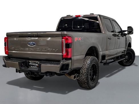 Used 2023 Ford F350 Lariat w/ Sport Appearance Package image 7