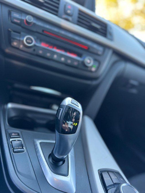 Used 2013 BMW 328i Sedan RWD image 13