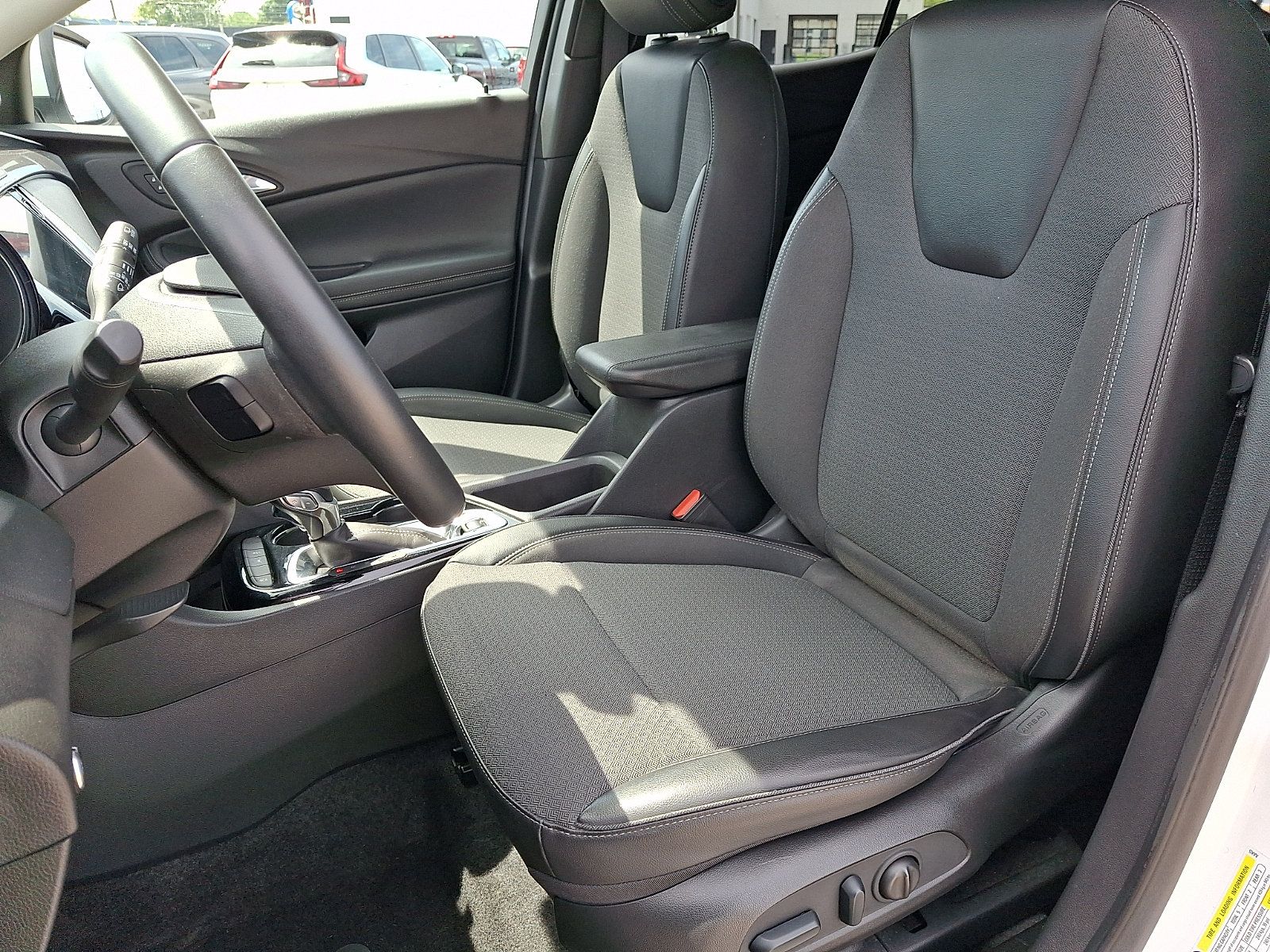 Used 2023 Buick Encore GX Select w/ Safety Package II FWD image 13