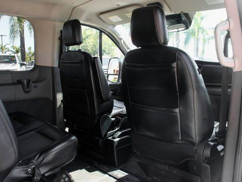 Used 2020 Ford Transit 150 XL image 28