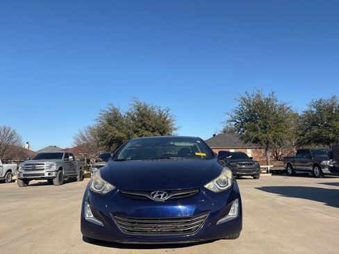 Used 2014 Hyundai Elantra Limited image 13