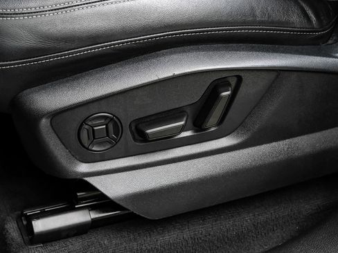 Used 2023 Audi Q8 Premium Plus w/ Premium Plus Package image 35