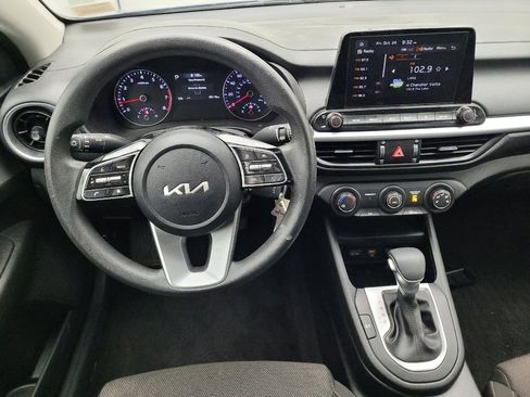 Used 2023 Kia Forte LXS w/ LXS Technology Package image 22