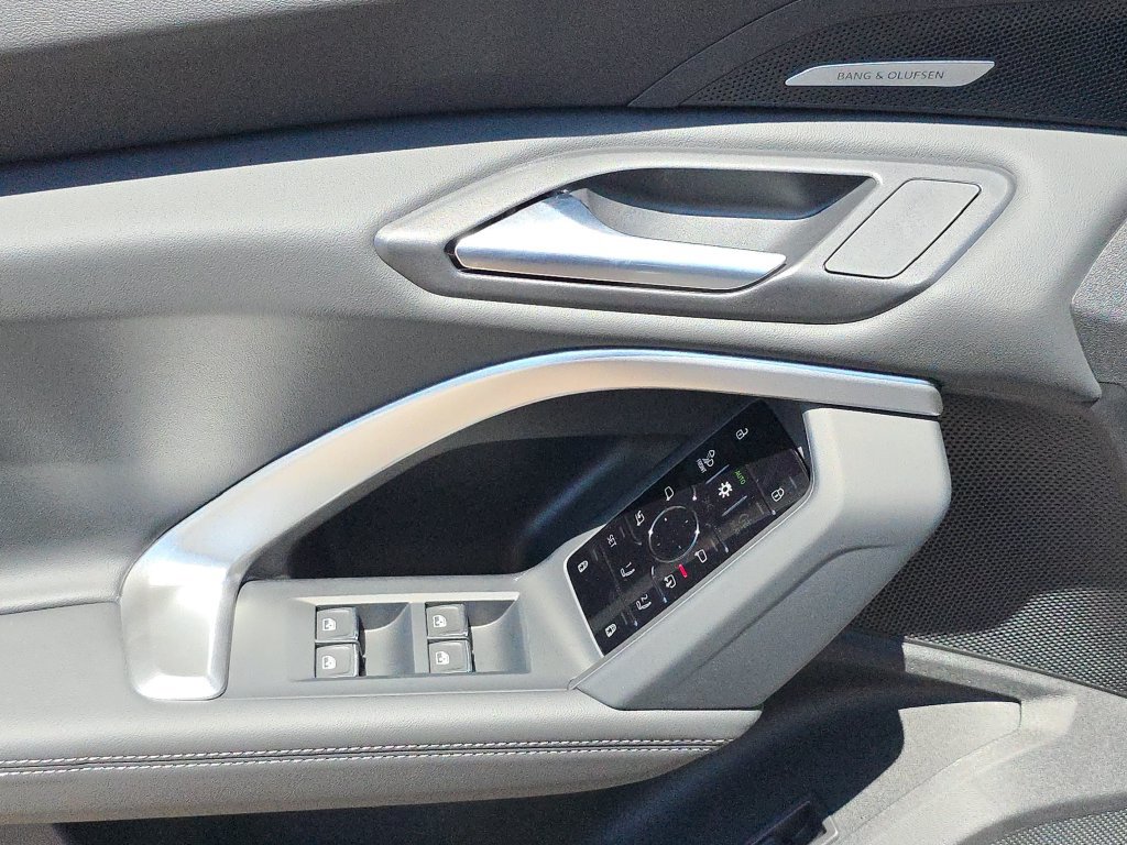 New 2026 Audi Q5 Premium Plus w/ Premium Plus AWD/4WD image 19
