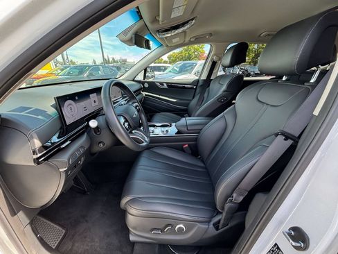 Used 2026 Genesis GV80 2.5T AWD/4WD image 25