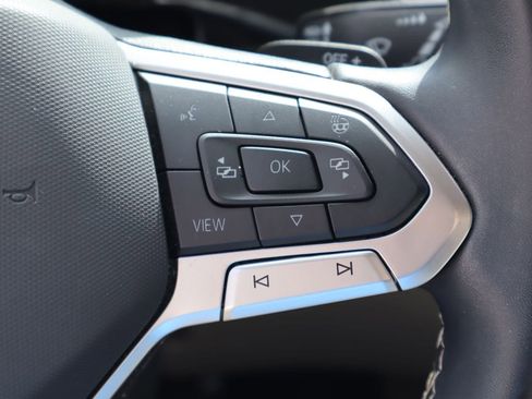 Used 2024 Volkswagen Atlas SE image 14