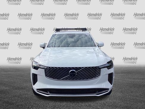 Used 2026 Volvo XC90 B6 Plus w/ Protection Package Premier AWD/4WD image 3