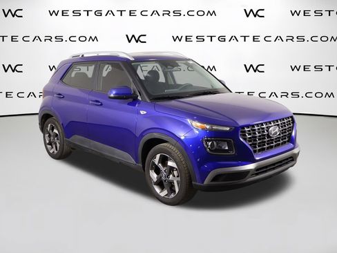 Used 2025 Hyundai Venue SEL FWD image 40