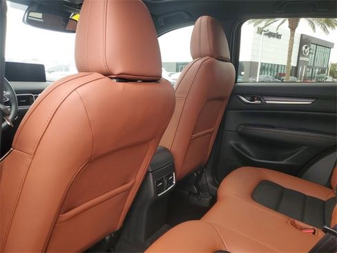 Certified 2025 MAZDA CX-5 Carbon Edition image 10