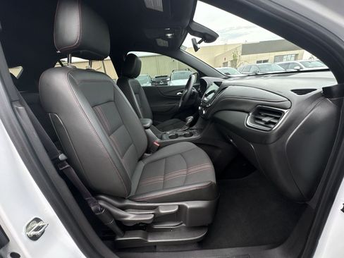 Used 2022 Chevrolet Equinox RS w/ Infotainment Package AWD/4WD image 27