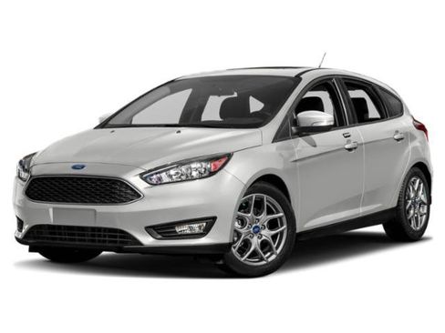 Used 2015 Ford Focus SE w/ SE Sport Package FWD image 1