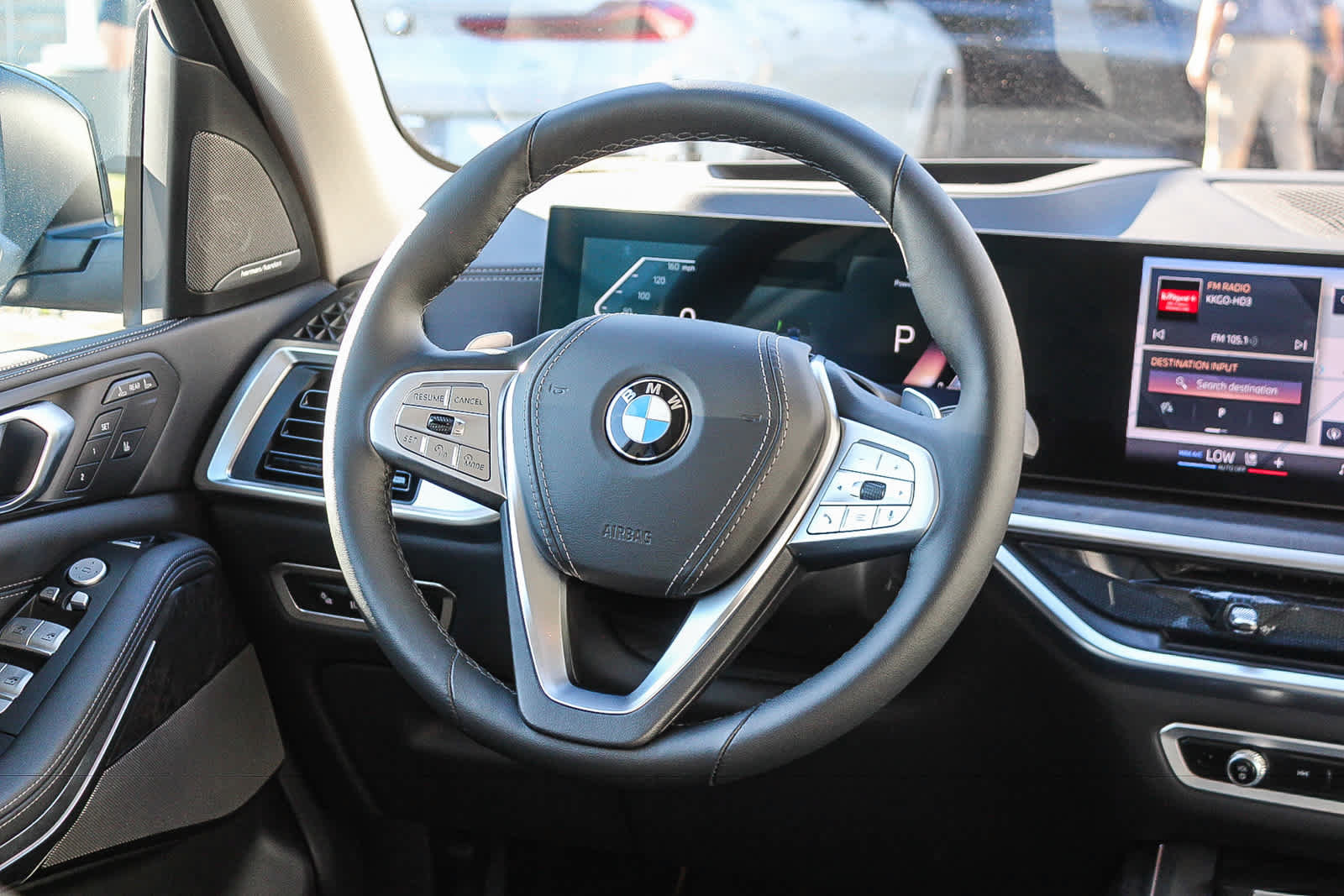 Used 2027 BMW X7 xDrive40i AWD/4WD image 13