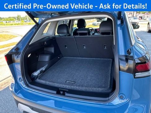 Certified 2025 Volkswagen Tiguan SE w/ Panoramic Sunroof Package AWD/4WD image 25