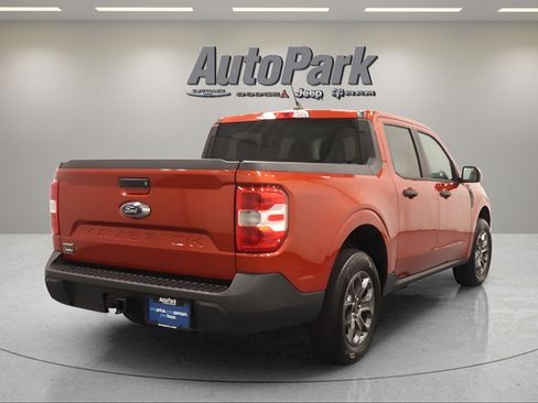 Used 2022 Ford Maverick XLT w/ XLT Luxury Package FWD image 9