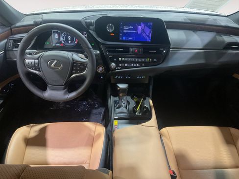 Used 2025 Lexus ES 350 w/ Premium Package FWD image 21