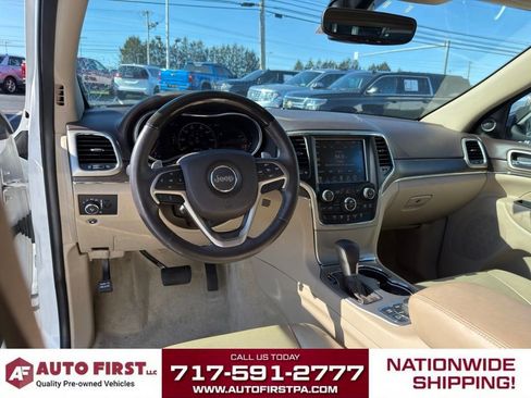 Used 2017 Jeep Grand Cherokee Overland image 10