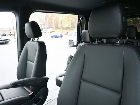New 2025 Mercedes-Benz Sprinter 2500 image 5