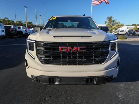 New 2026 GMC Sierra 1500 Pro w/ Graphite Edition AWD/4WD image 2