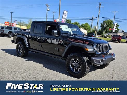 New 2025 Jeep Gladiator Mojave w/ Convenience Group image 1