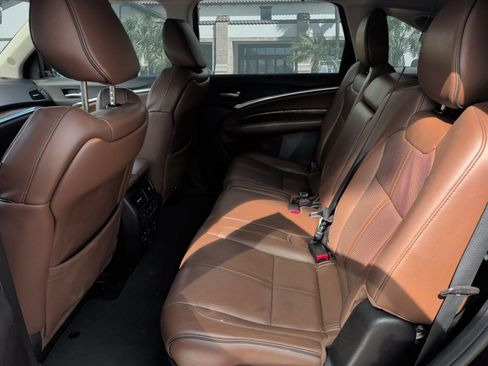 Used 2018 Acura MDX w/ Advance & Entertainment Pac FWD image 25