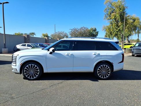 New 2026 Hyundai Palisade Calligraphy FWD image 3