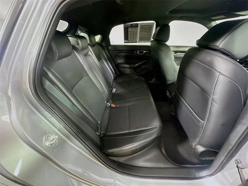 Used 2022 Honda Civic Sport Touring image 11