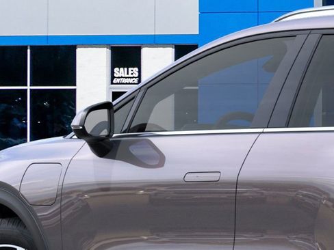 New 2026 Chevrolet Equinox EV LT image 12