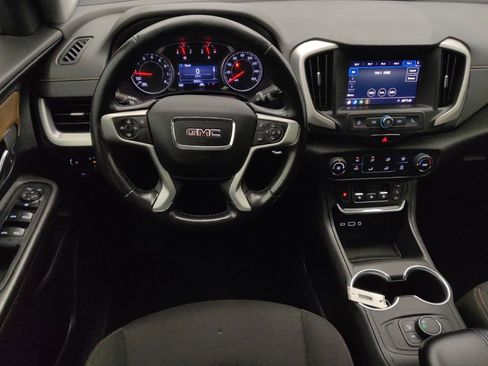 Used 2021 GMC Terrain SLE FWD image 22
