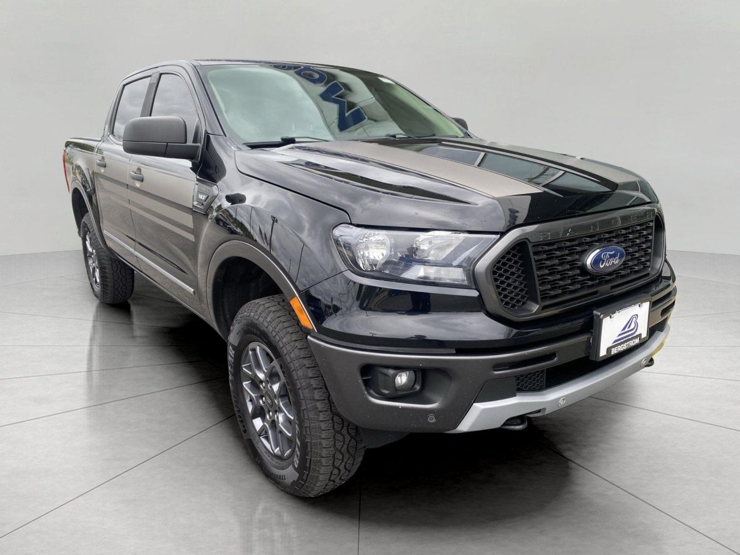 Used 2019 Ford Ranger XLT w/ Equipment Group 302A Luxury AWD/4WD image 1