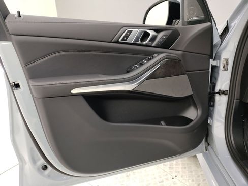 New 2026 BMW X5 sDrive40i w/ M Sport Package image 11