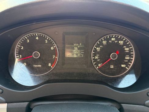 Used 2013 Volkswagen Jetta SE FWD image 15