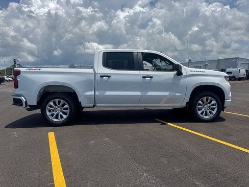 New 2026 Chevrolet Silverado 1500 Custom AWD/4WD image 7