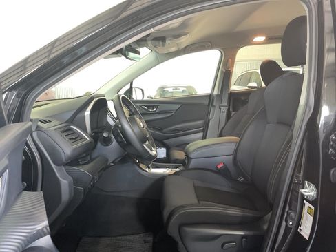 Used 2023 Subaru Ascent Premium w/ Convenience Package AWD/4WD image 5