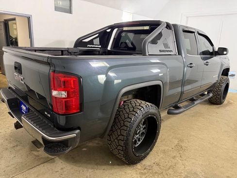 Used 2017 GMC Sierra 1500 SLE w/ SLE Value Package AWD/4WD image 5