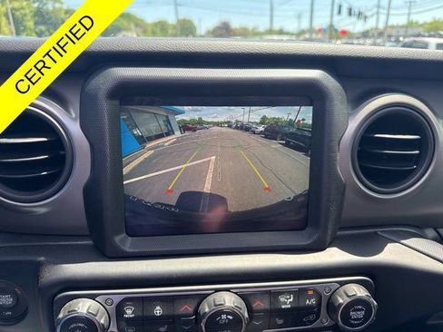 Used 2021 Jeep Wrangler Unlimited Sport AWD/4WD image 16