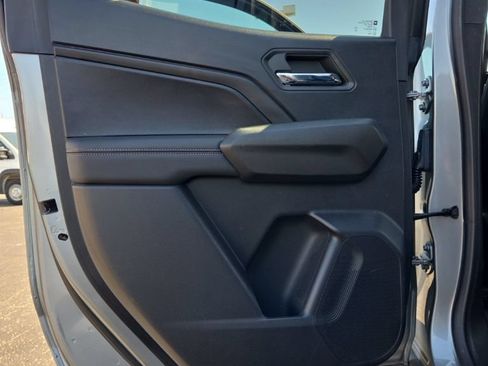 Used 2023 Chevrolet Colorado LT w/ LT Convenience Package II AWD/4WD image 23