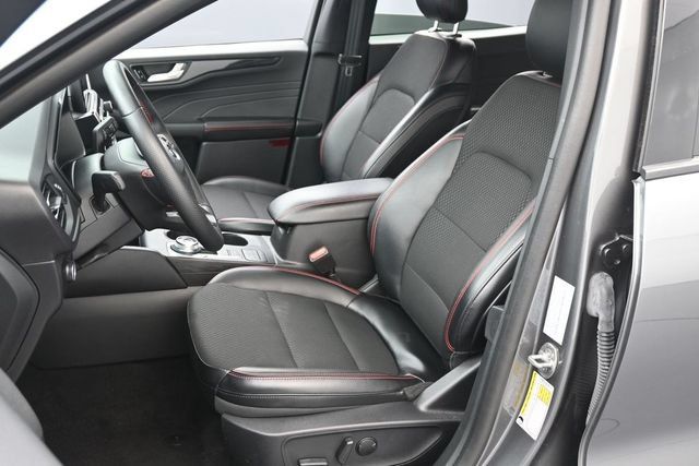 Used 2025 Ford Escape ST-Line FWD image 10