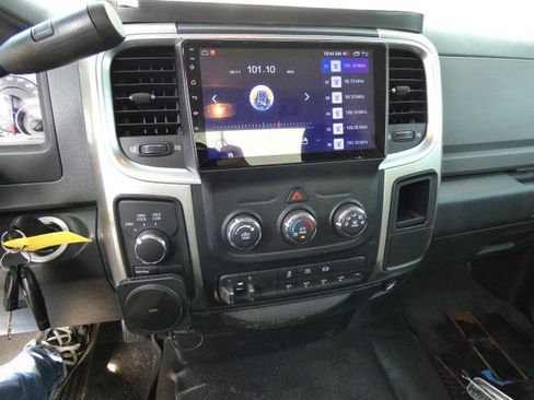 Used 2015 RAM 5500 SLT w/ Quick Order Package 29G SLT image 21