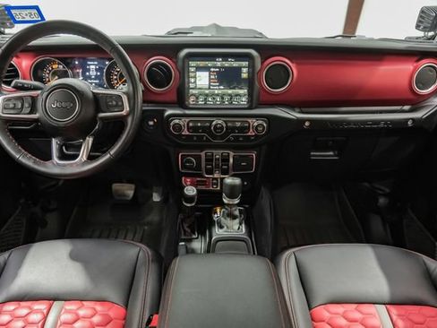 Used 2023 Jeep Wrangler Unlimited Rubicon w/ Safety Group AWD/4WD image 22