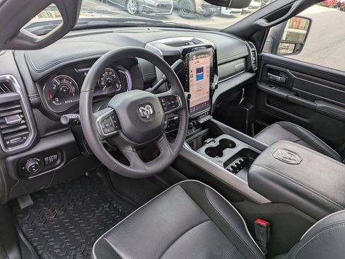 Used 2025 RAM 2500 Laramie image 14