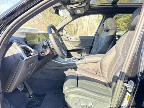 New 2026 BMW X5 xDrive40i w/ Premium Package image 14