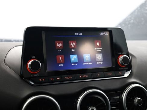 Used 2024 Nissan Sentra S image 17