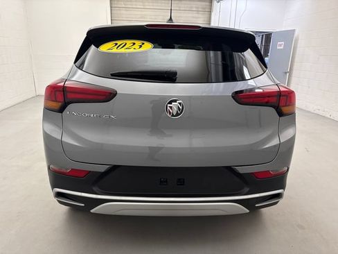 Used 2023 Buick Encore GX Preferred w/ Cold Weather Comfort Package FWD image 4