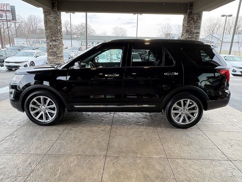 Used 2016 Ford Explorer Limited image 9