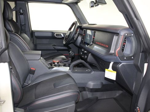 New 2025 Ford Bronco Raptor image 28