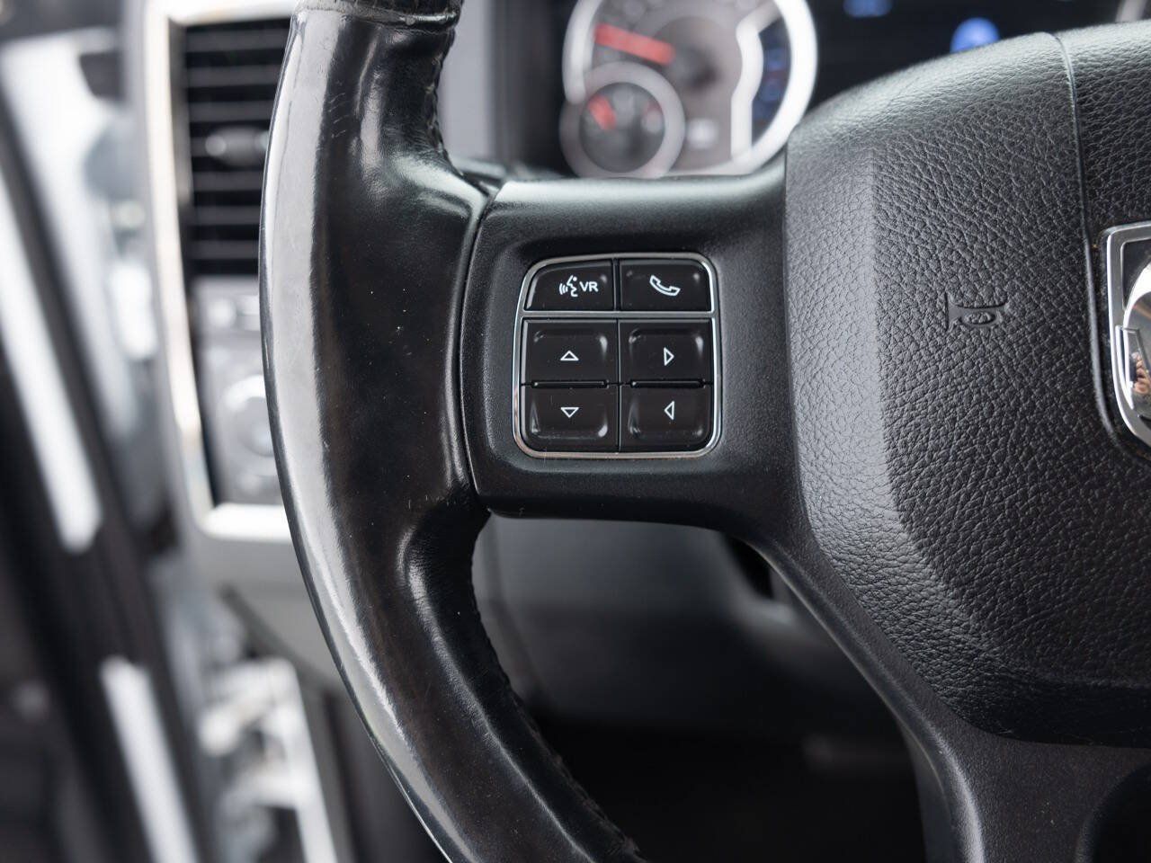 Used 2015 RAM 1500 Sport AWD/4WD image 40